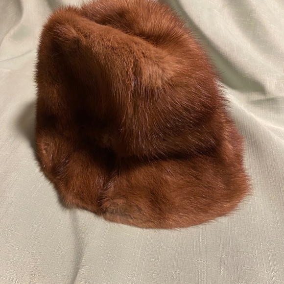 Mink Hat size 22